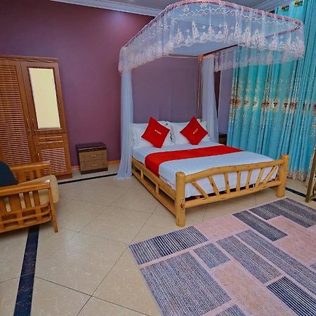 Shine Country Resort Hotel Naziba Bagian luar foto